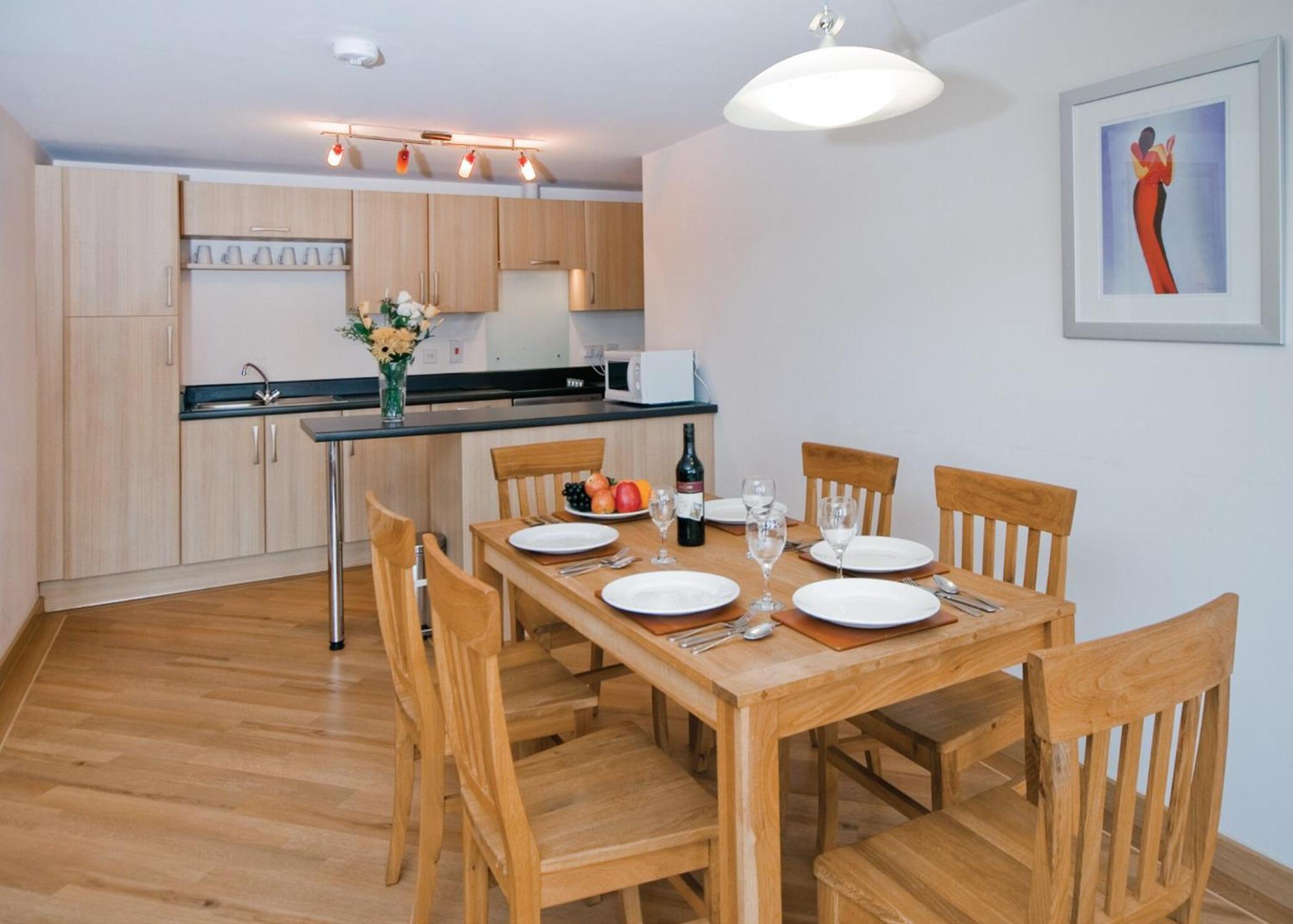 Red Rock Apartments Dawlish Bagian luar foto